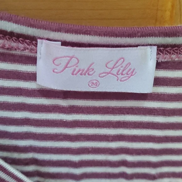 Pink Lily blouse - Picture 2 of 4